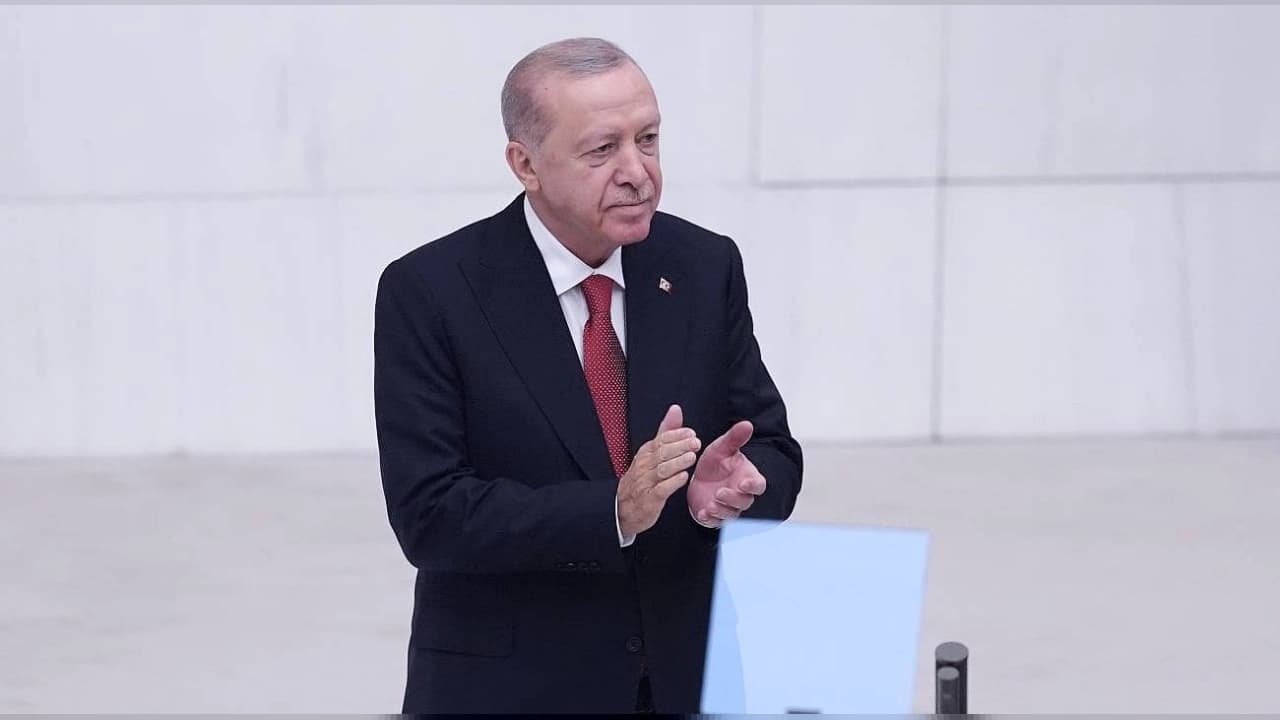 Erdoğan'dan TBMM'de Fon Soruşturması Açıklaması: Süratle Çözüyoruz