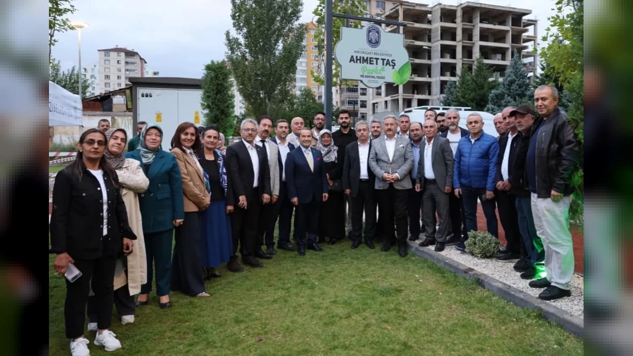 Kayseri Melikgazi'de Ahmet Taş Parkı ve Sosyal Tesisi Açıldı
