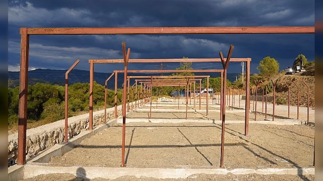 Milas Belediyesi Yeni Hayvan Barınağı İnşasını Hızla Sürdürüyor