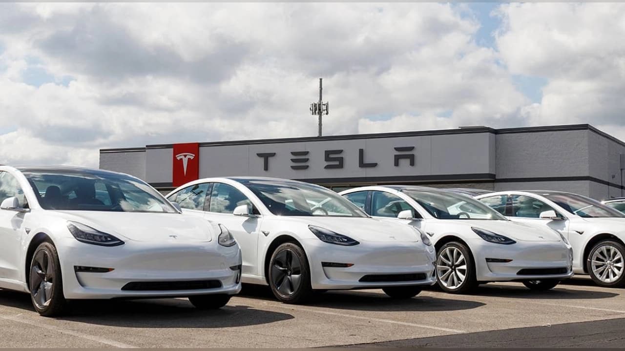 Tesla Üçüncü Çeyrekte 464 Bin 391 Araç Üretti