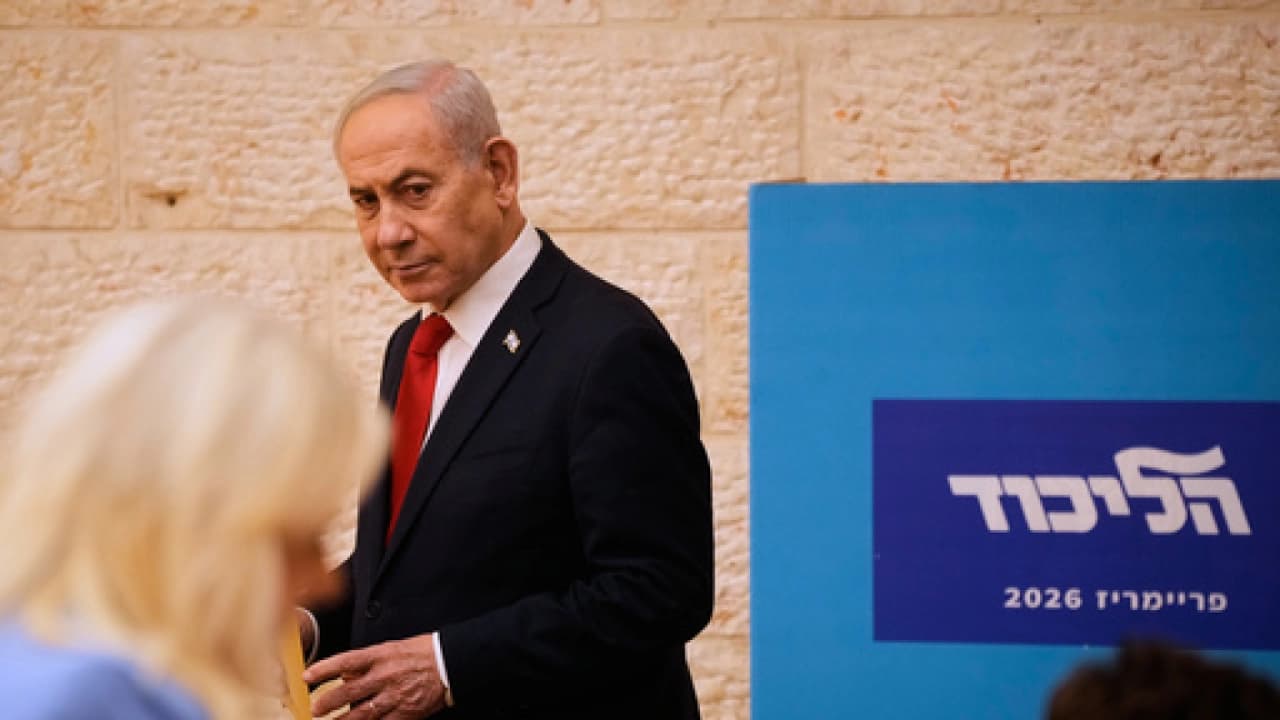 Eski İsrail Başbakanı Ehud Barak: Netanyahu Seçimleri Ertelemek İçin Savaşa Zemin Hazırlıyor
