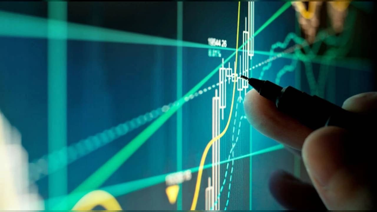 Piyasalarda Haftalık Kapanış: BIST 100 Geriledi, Dolar Yükseldi