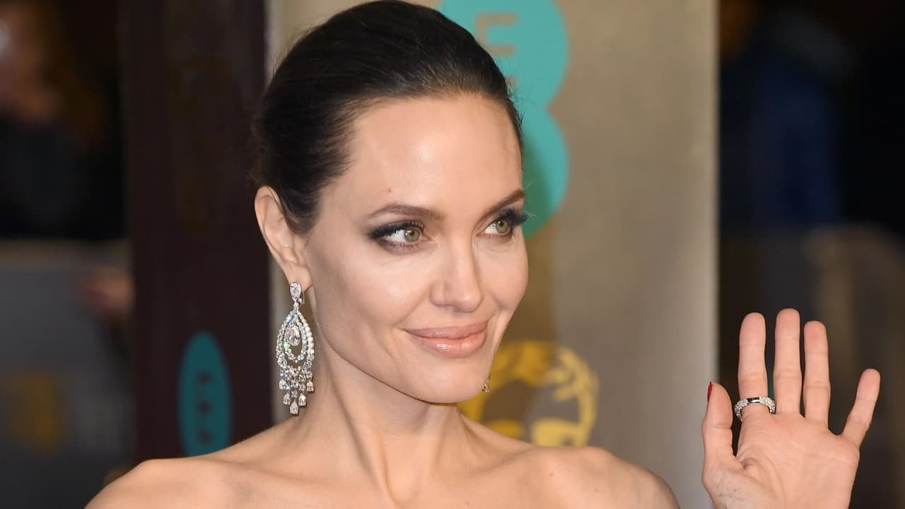 Angelina Jolie’den Gazze Paylaşımı: Google Earth Görüntüleriyle Yıkıma Dikkat Çekti
