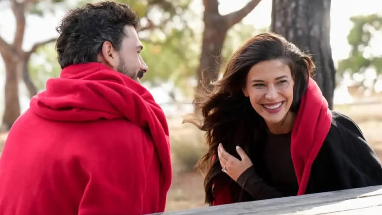 Devrim Özkan ve Deniz Can Aktaş Aşkı Belgelendi: Sosyal Medyadan İlk Kareler