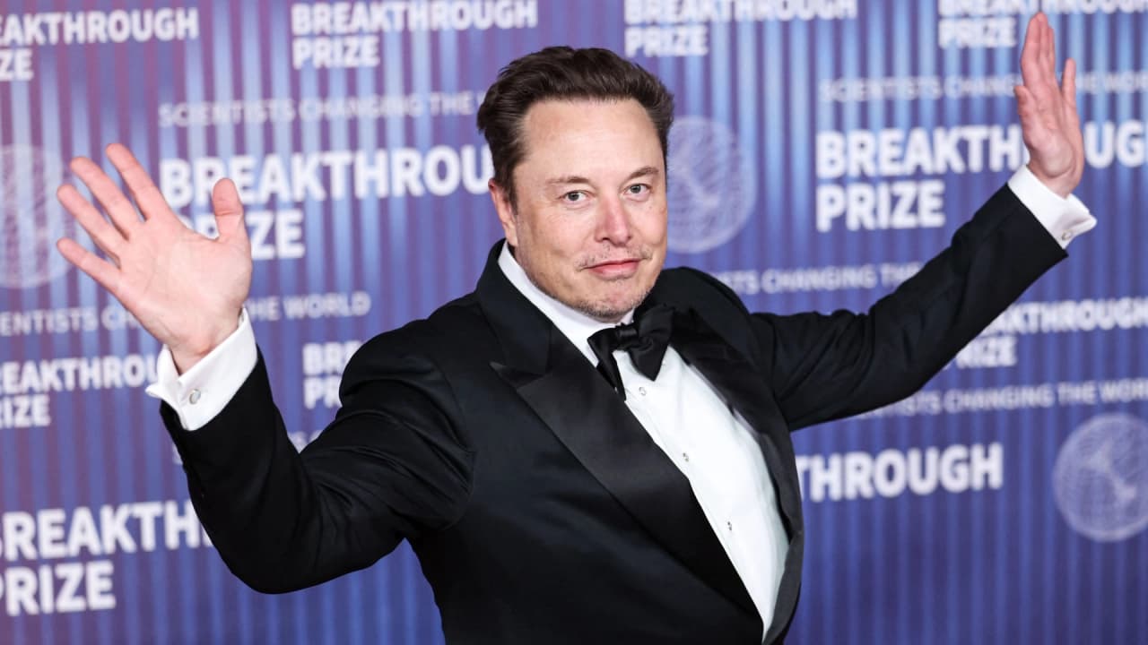 Elon Musk ile beş yıllık sevgilisi Shivon Zilis ayrıldı