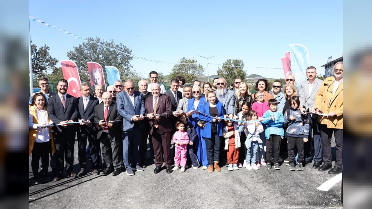Nilüfer'de Umut Ağacı Sahipsiz Hayvanlar Doğal Yaşam ve Sahiplendirme Merkezi Açıldı