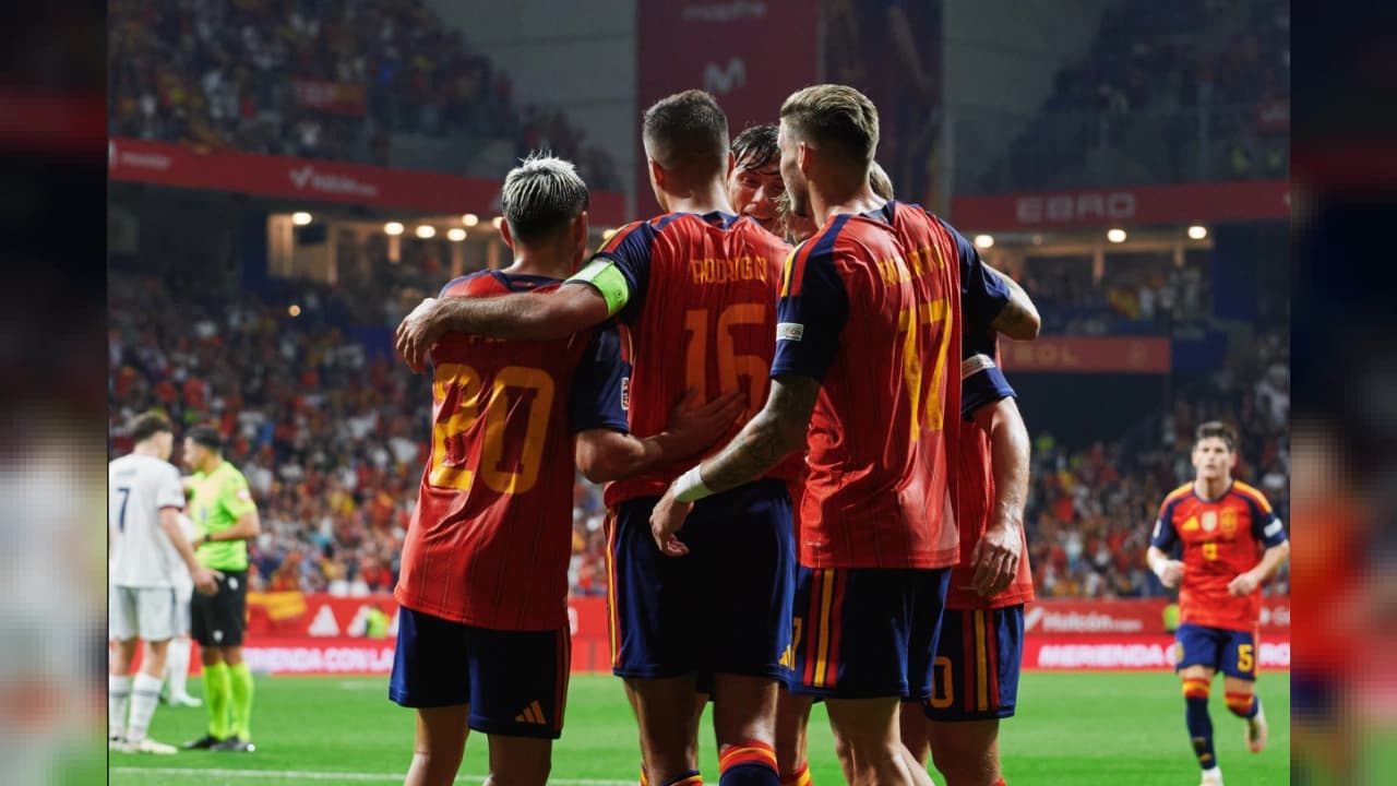 UEFA Uluslar Ligi'nde İngiltere'den 7 Gol, İspanya Liderliğe Yükseldi!