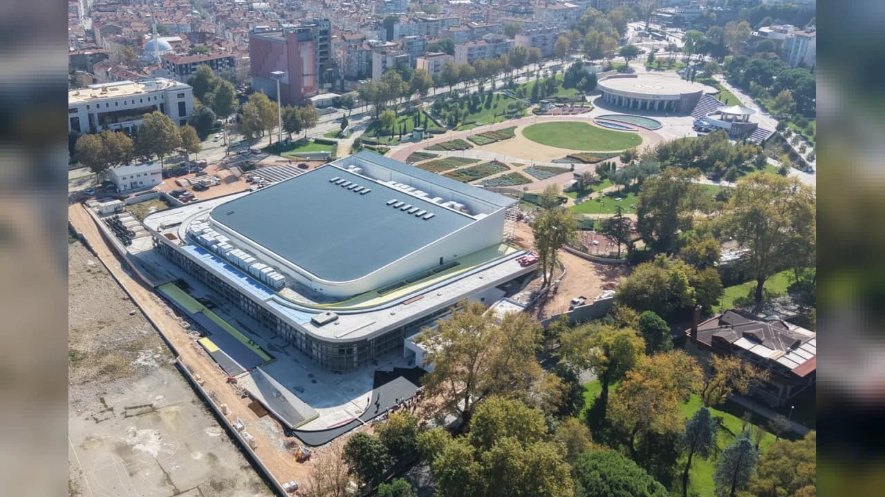 Bursa Atatürk Spor Salonu İnşaatında Fiziksel Gerçekleşme Yüzde 80'e Ulaştı