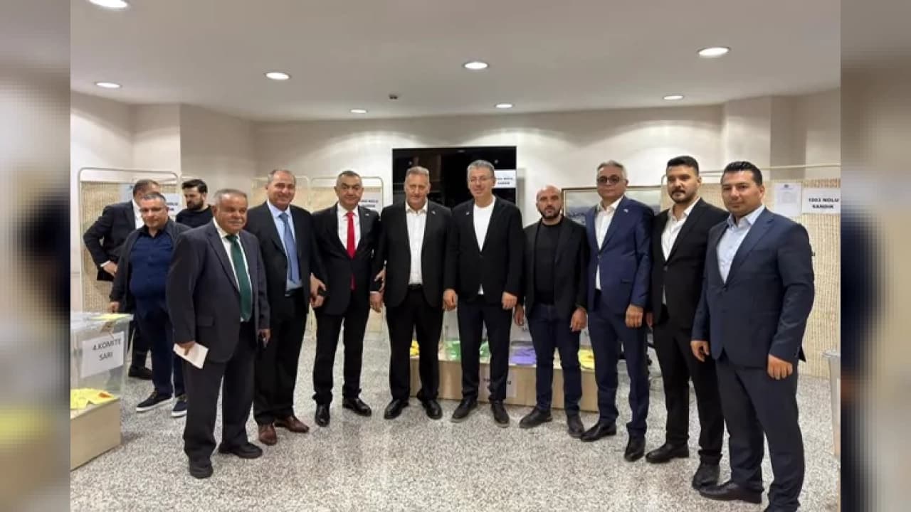 Şaban Çopuroğlu Kayseri Sanayi Odası seçimlerinde oy kullandı