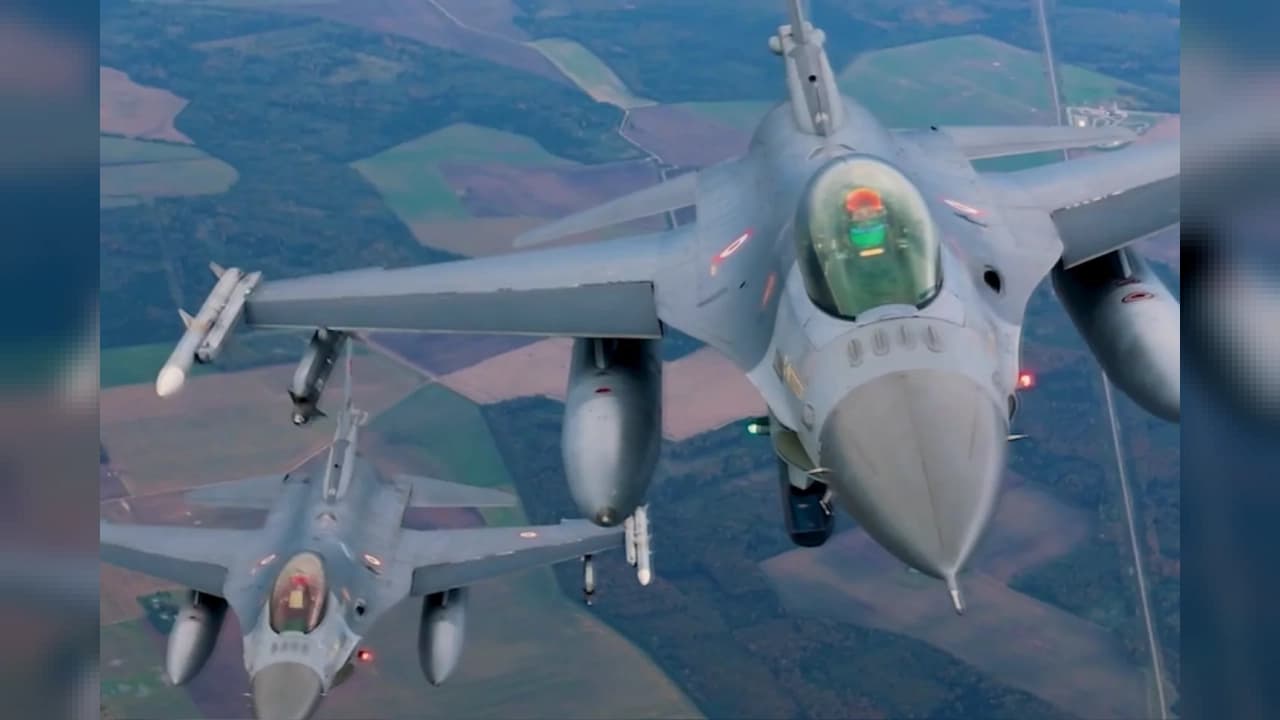 Türk F-16'ları Litvanya'daki NATO medya gününe katıldı