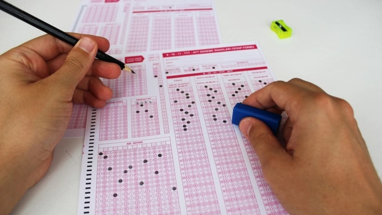 AÖL 1. Dönem Sınavları 20 Aralık'ta Yapılacak