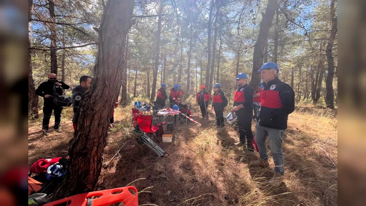 KEDAK ekiplerinden Edirne'de arazi arama kurtarma tatbikatı