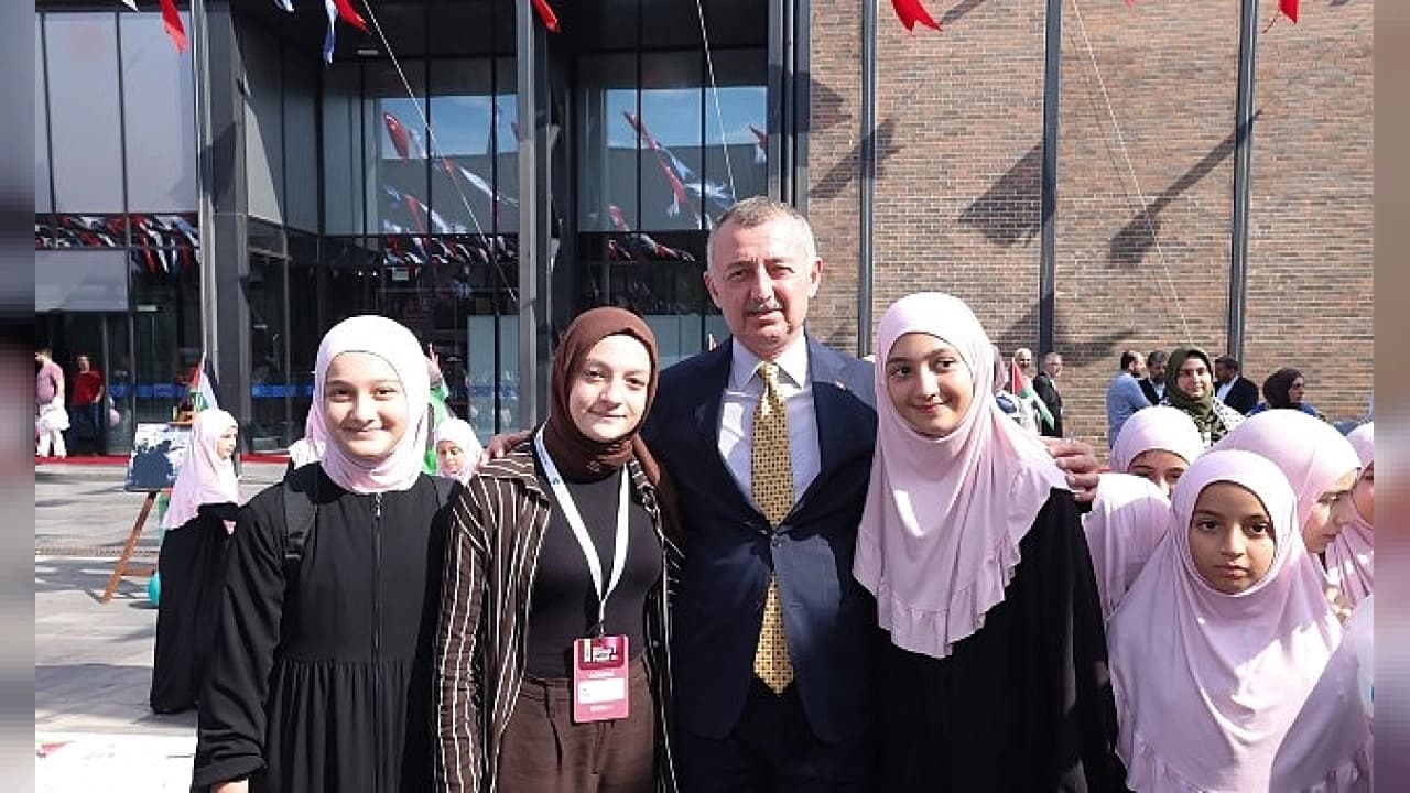 Kocaeli Kitap Fuarı'nda Filistinli Çocuklar İçin Etkinlik Yapıldı