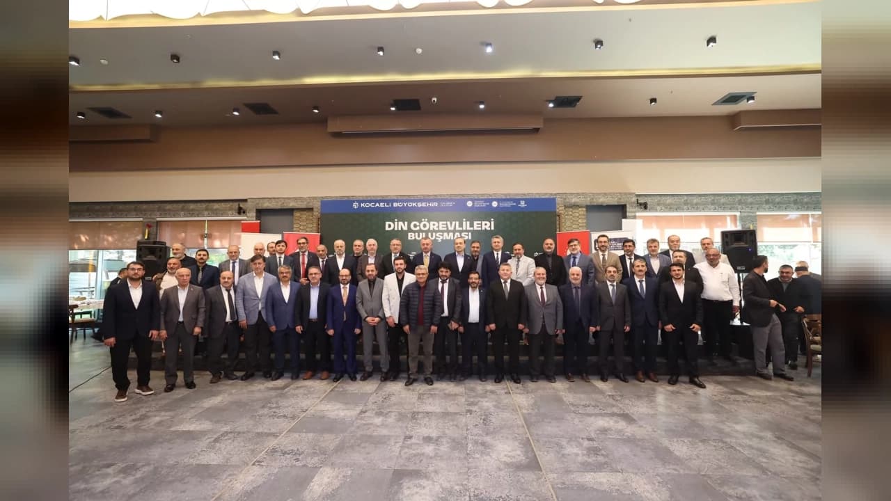 Başkan Büyükakın 12 ilçeden din görevlileriyle bir araya geldi