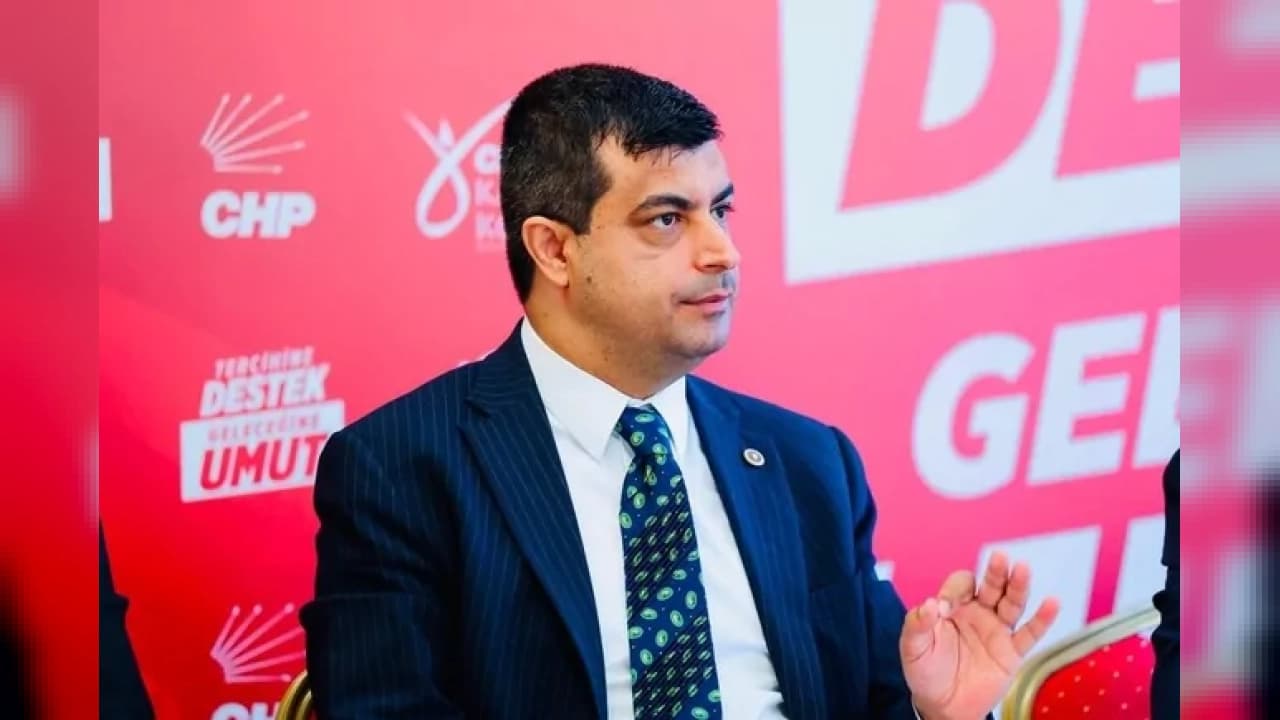 Deniz Demir'den Özgür Özel'e Cemil Tugay ve İzmir Tepkisi
