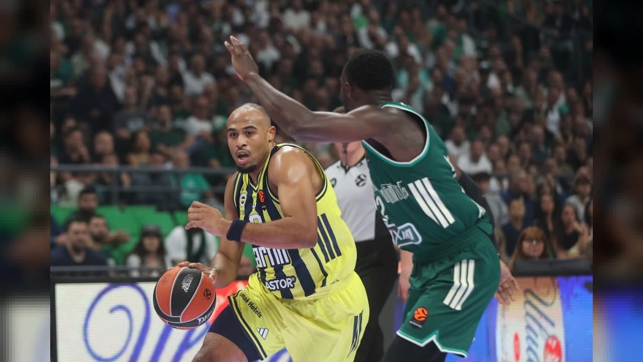 Fenerbahçe Tarfin Atina'da Panathinaikos'a 92-74 Yenildi