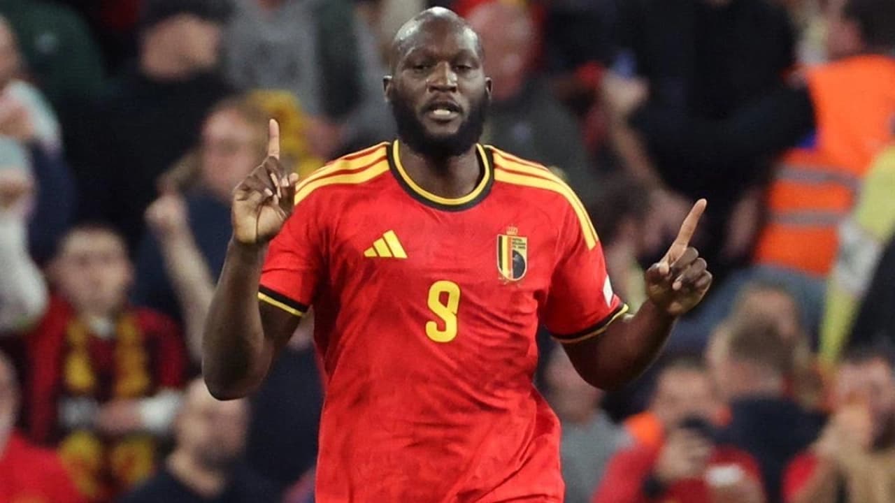 Romelu Lukaku aktif futbolcular arasında Messi'ye yaklaştı