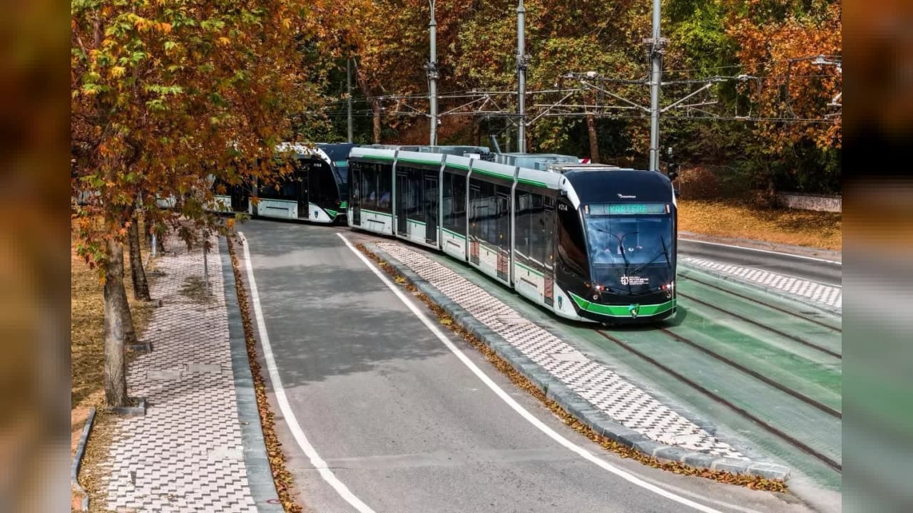 Akçaray 85 bin 546 yolcuyla günlük taşıma rekoru kırdı