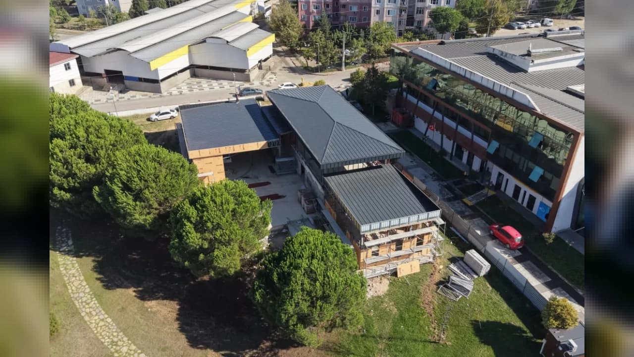 Çayırova'da Dördüncü Kitap Kahvenin Yapımı Sürüyor