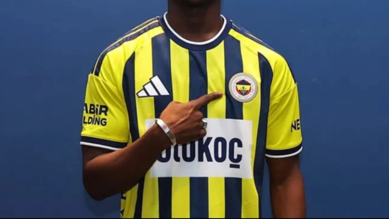 Fenerbahçe'de Amara Diouf takımla çalışmalara başladı