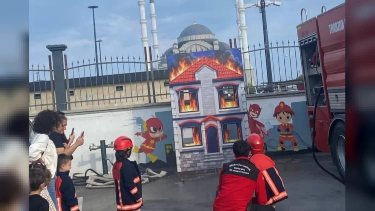 Trabzon İtfaiyesi 9 Ayda 5 Bin 244 Kişiye Eğitim Verdi