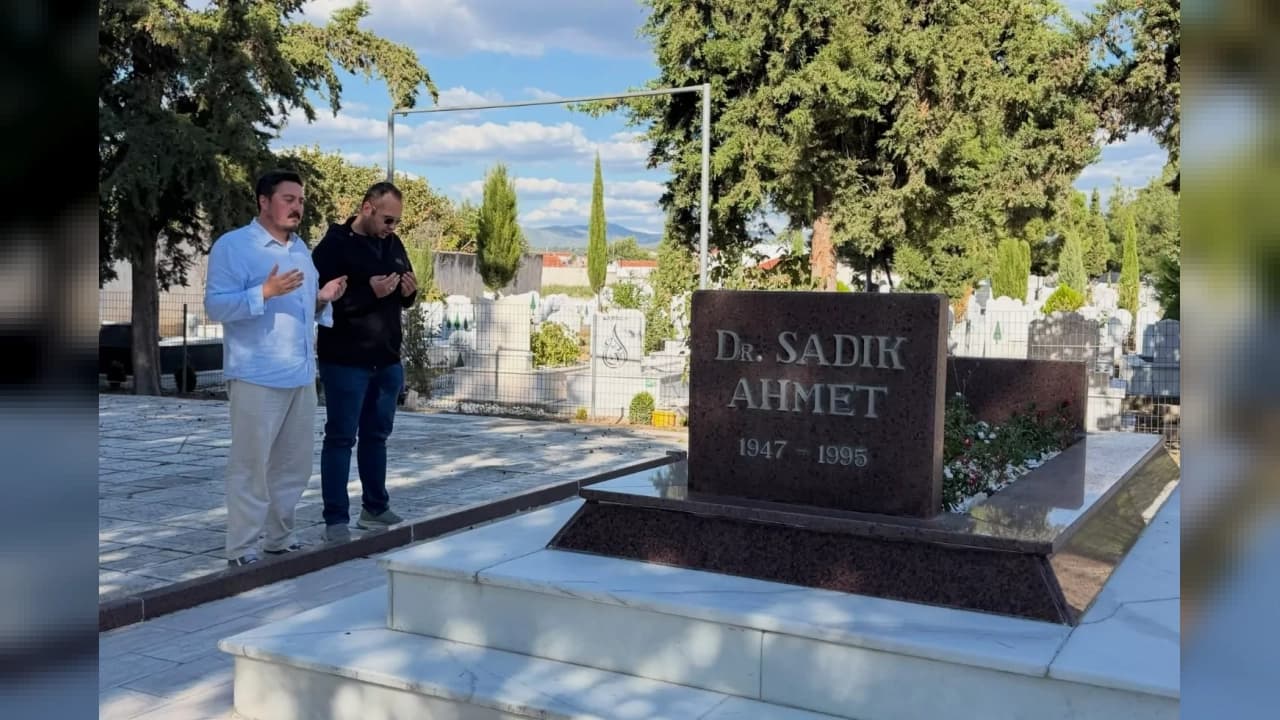 Yeniden Refah Partisi Gençlik Kolları Başkanı Efe Gümülcine'de