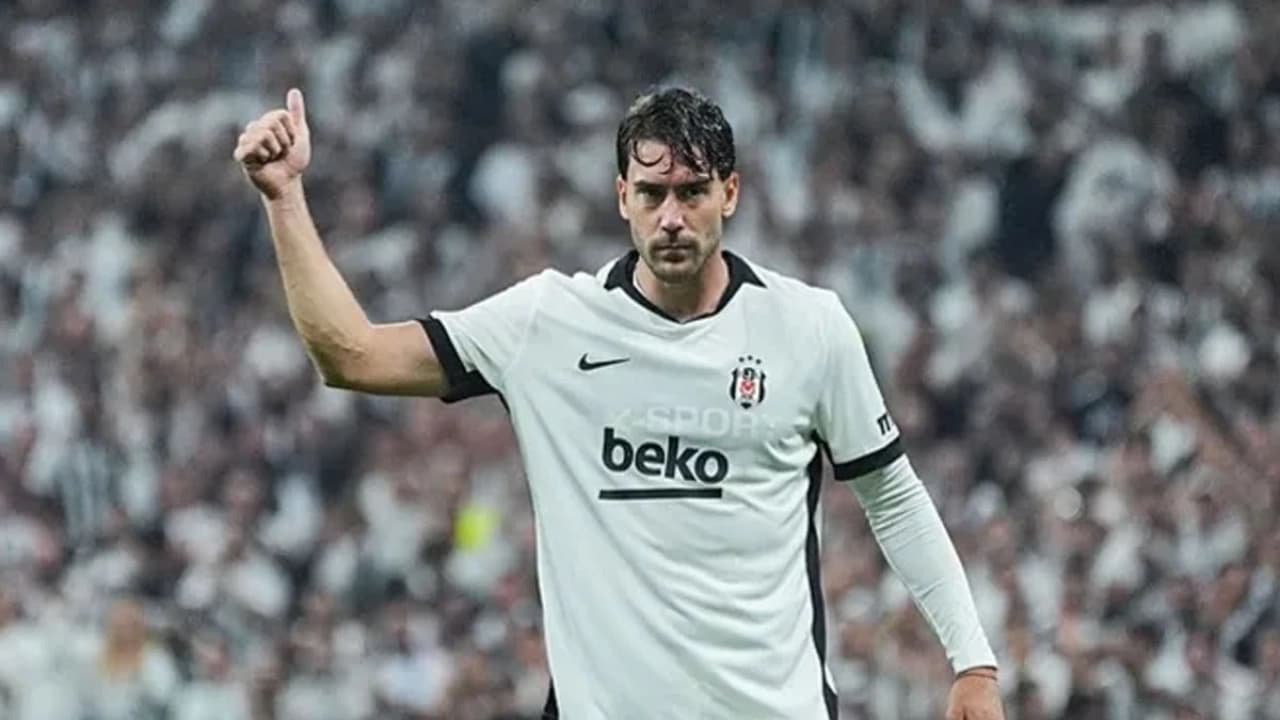 Beşiktaş'ta Vlahovic Çeyrek Asırlık Gol Rekorunu Kırmaya Yaklaştı