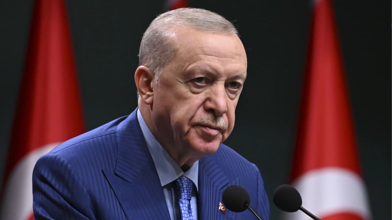Kabine Toplanıyor: Gündemde Tasfiye Edilen Fonlar ve Ekonomi Var