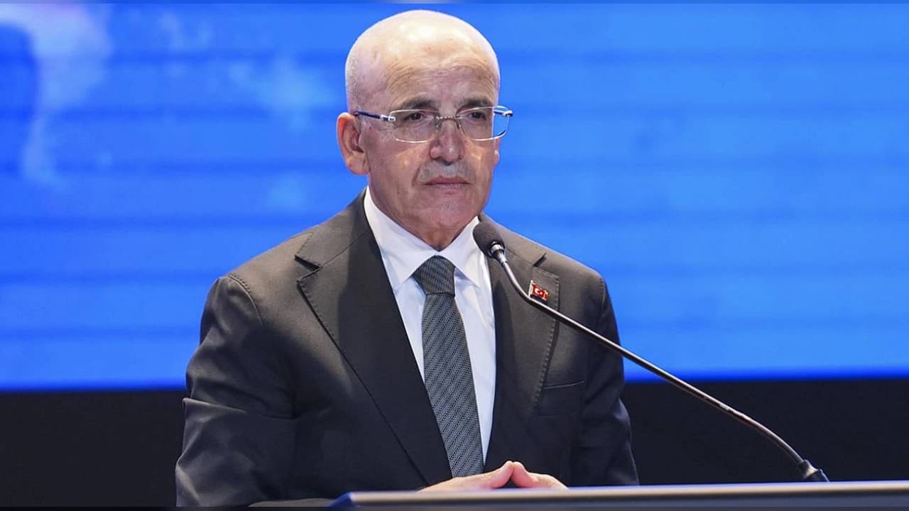 Ağustosta 4,1 milyar dolar cari fazla verildi