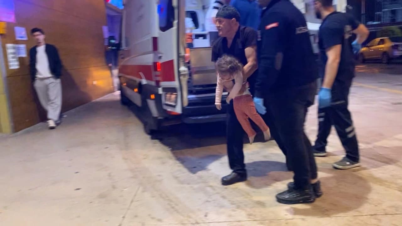 Bursa'da Nefes Borusuna Misket Kaçan 1,5 Yaşındaki Çocuk Kurtarıldı