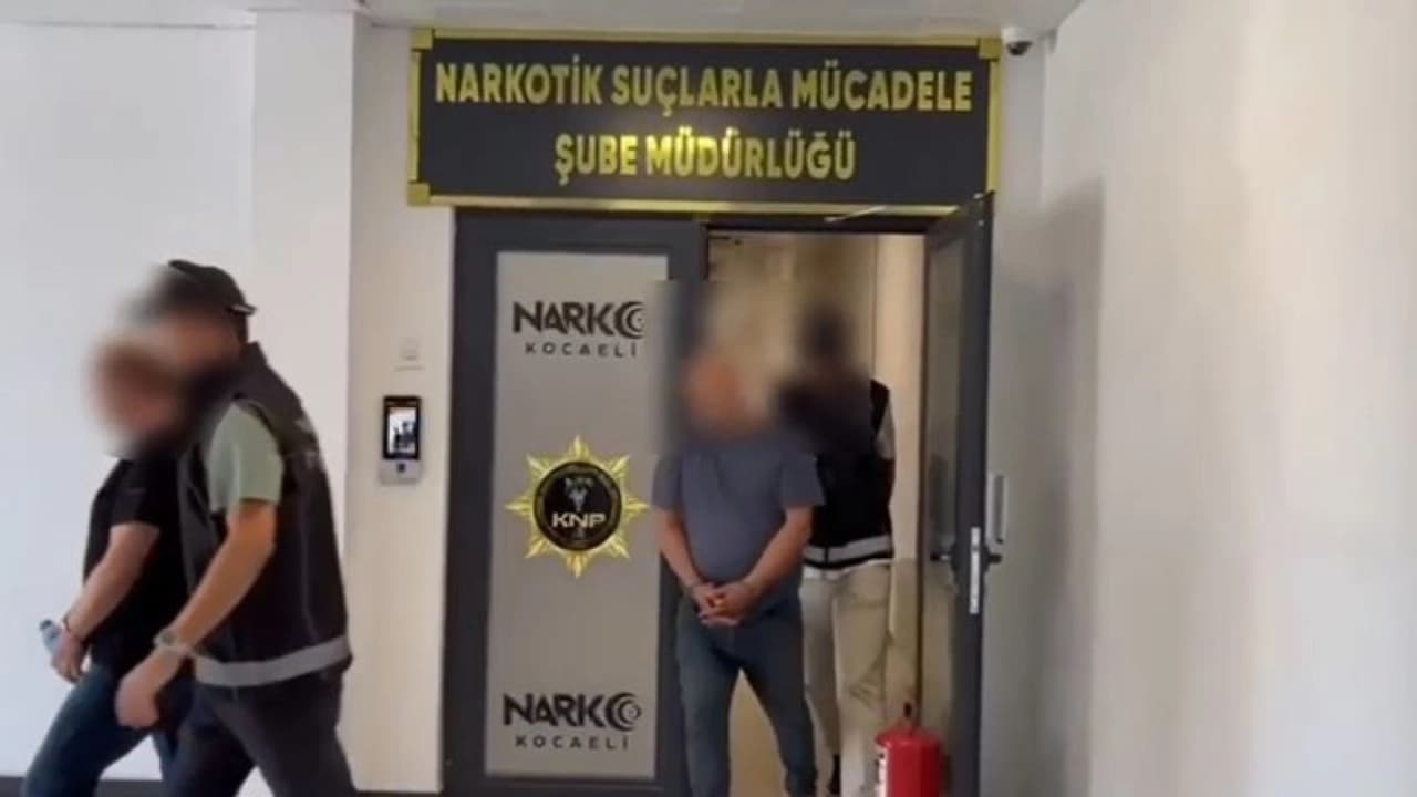 Kocaeli'deki uyuşturucu operasyonunda 8 şüpheli gözaltına alındı