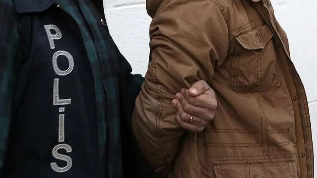 Ardahan merkezli rüşvet operasyonunda 10 kişi tutuklandı