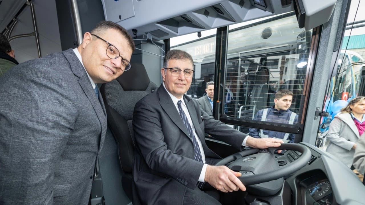 İzmir'de ESHOT ve İZULAŞ filosuna 111 yeni otobüs katılıyor