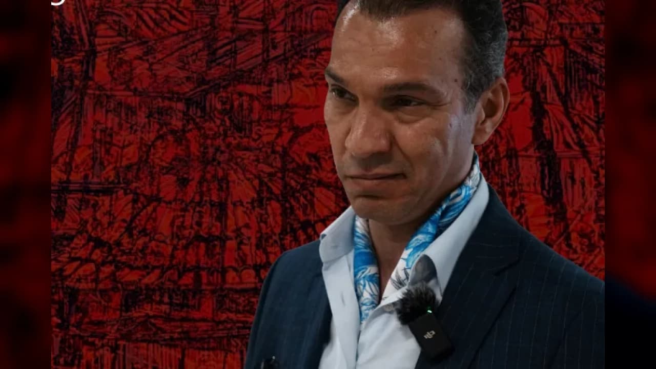 Ressam Karl Talip Kara'nın "Meşk" Sergisi Kocaeli'de Kapılarını Açıyor