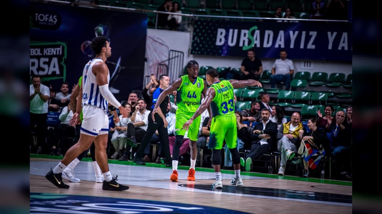 TOFAŞ Buducnost Voli'yi 90-85 Mağlup Ederek 3'te 3 Yaptı