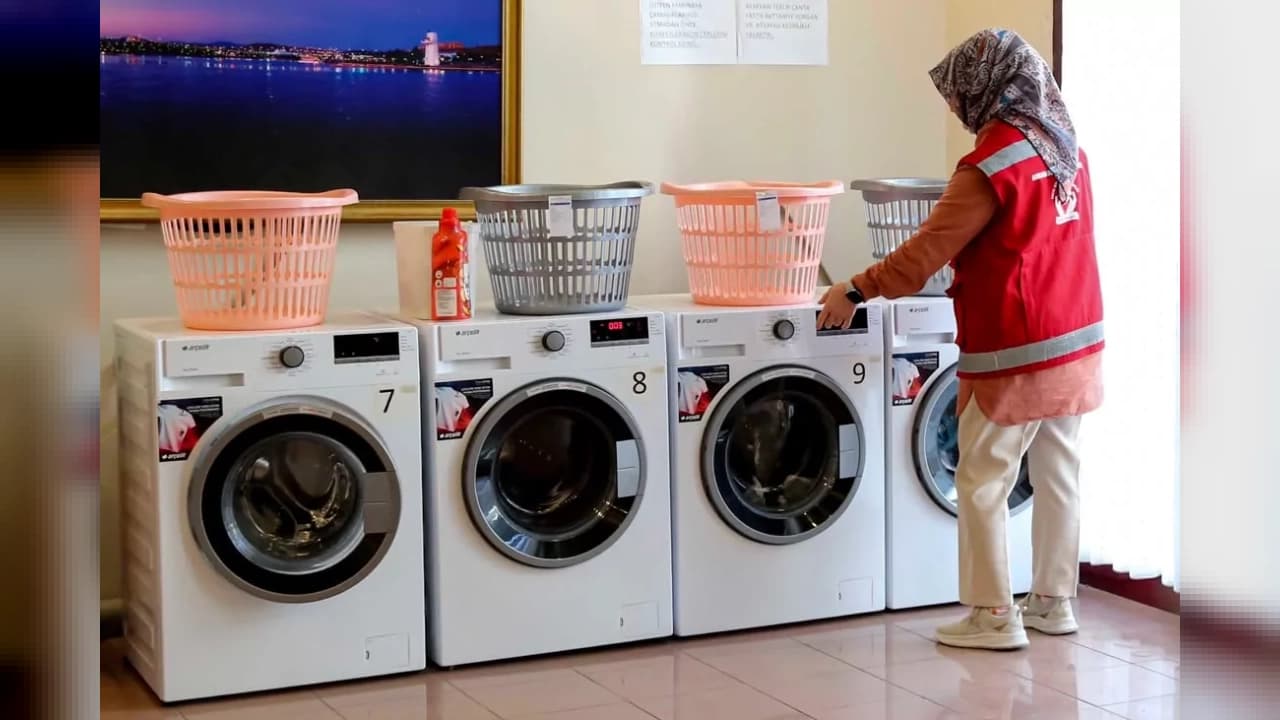 ABB giysi yıkama merkezlerinden 17 bin 71 öğrenci yararlandı