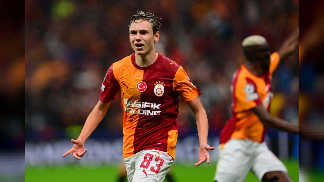 Galatasaraylı Batrakov'un golü efsaneler arasına taşıdı