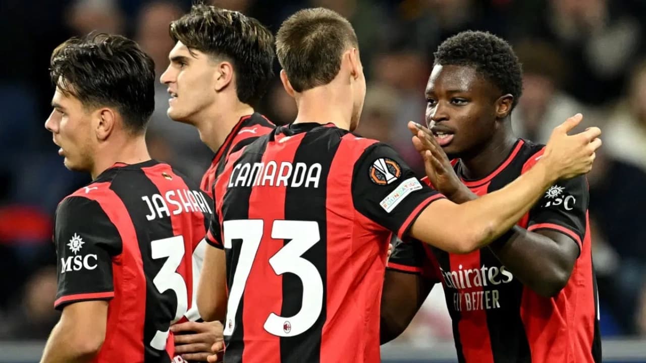 Milan Salzburg'u Deplasmanda 4-0 Yendi
