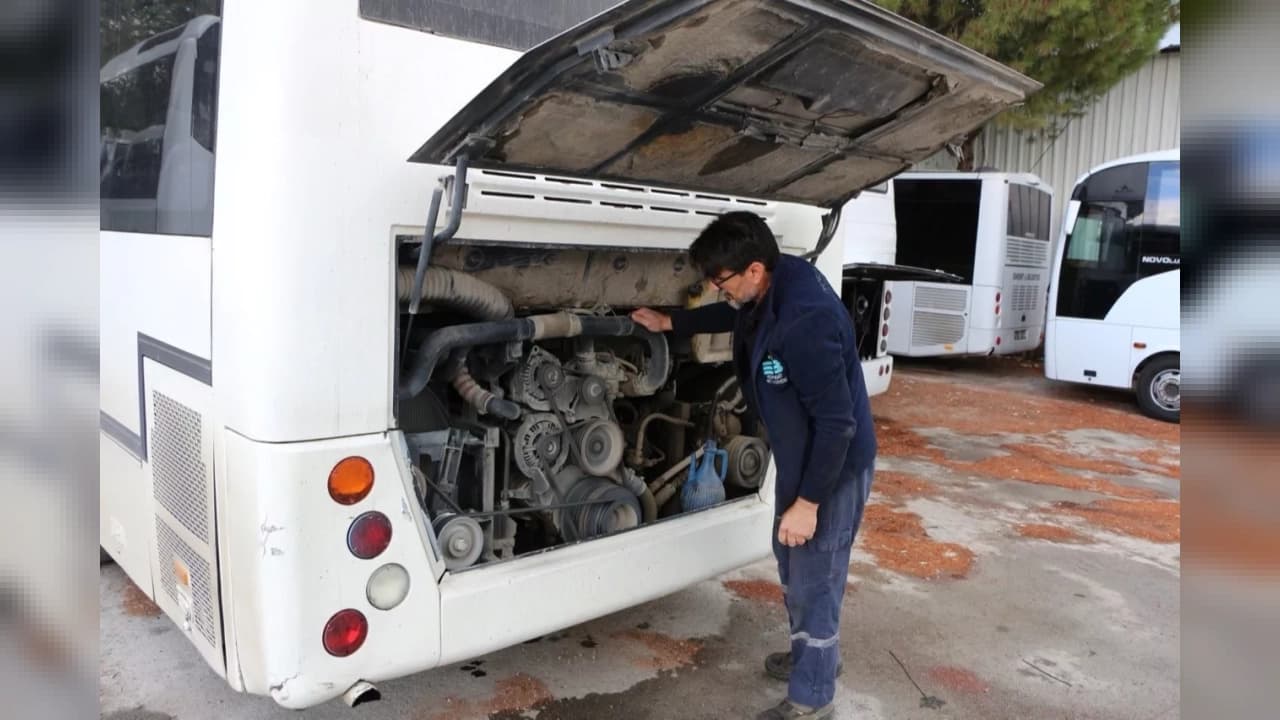 Edremit Belediyesi araç bakımını kendi merkezinde yaparak tasarruf sağlıyor