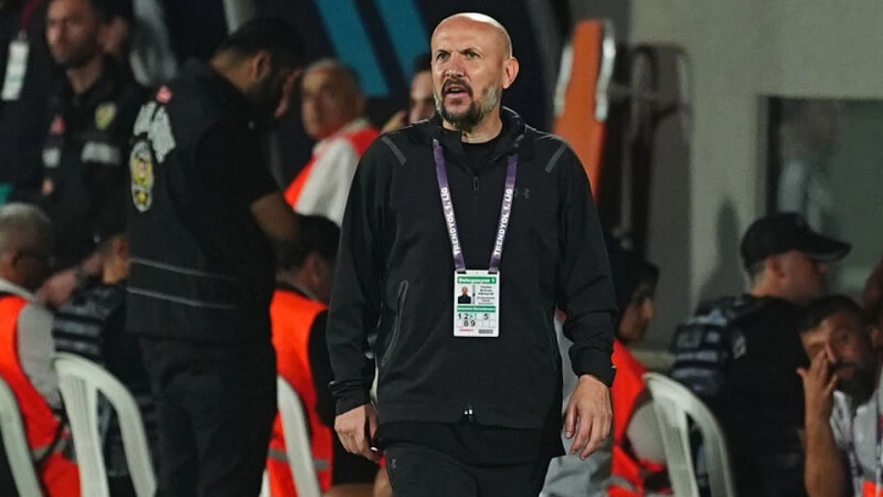 Eminevim Ümraniyespor, Tayfun Rıdvan Albayrak ile yollarını ayırdı