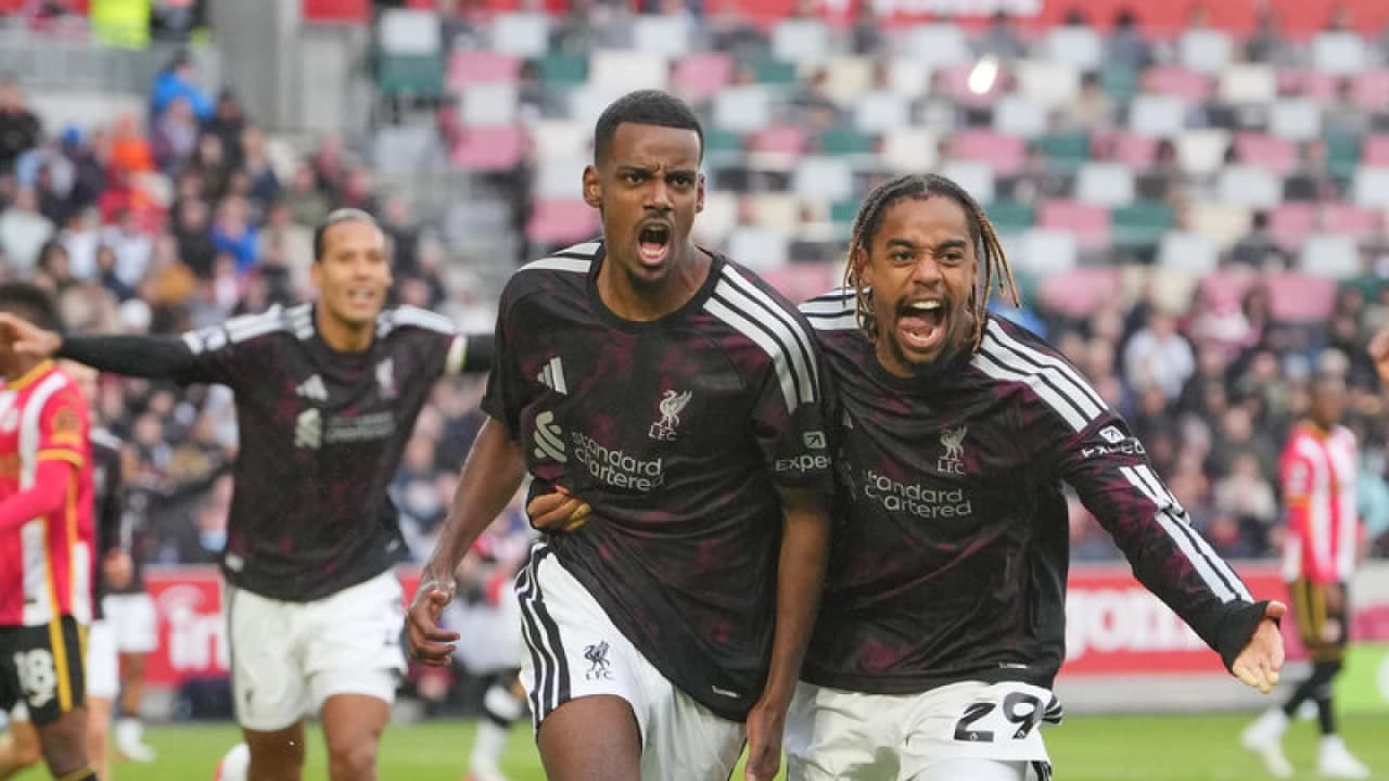 Liverpool deplasmanda Brentford'u 2-1 mağlup etti