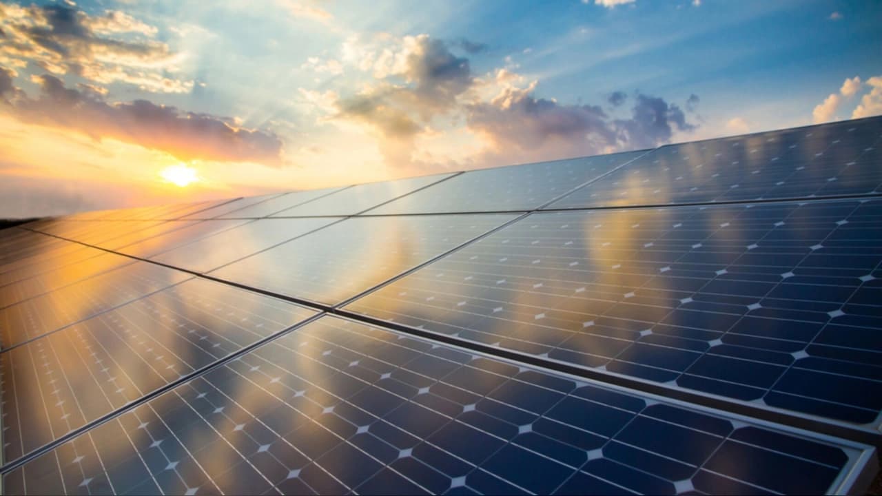 Küresel elektrik talebinde temiz enerjinin payı arttı
