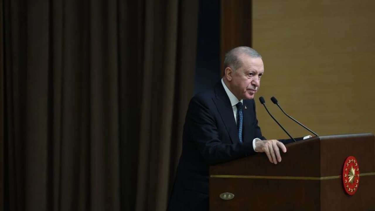 Erdoğan Aliya İzzetbegoviç'i vefatının 23'üncü yılında andı