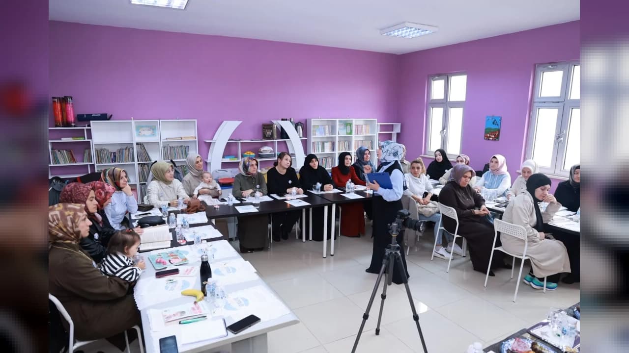 Gebze Okur Projesi kapsamında veli ve öğretmenler buluştu