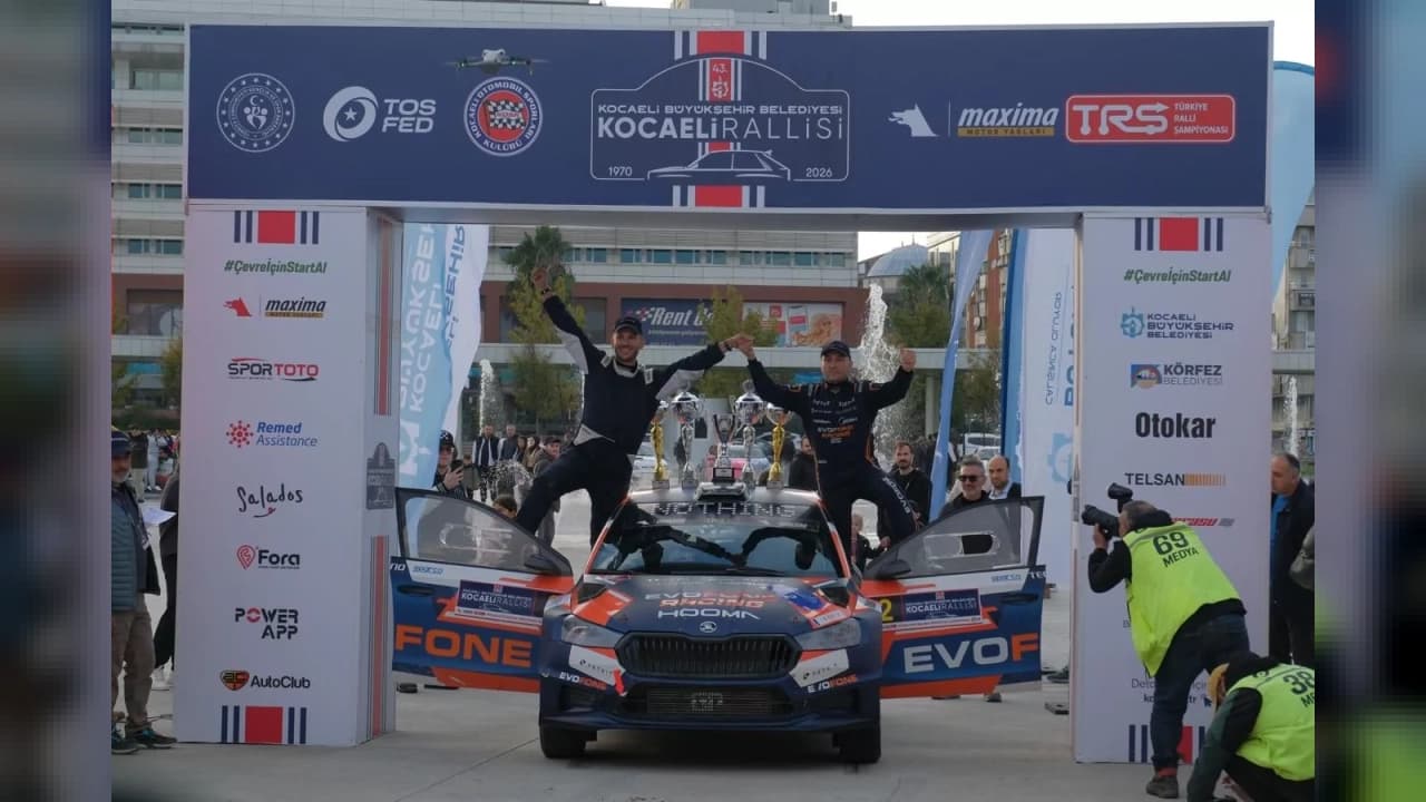 43. Kocaeli Rallisi'ni Uğur Soylu-Soner Tamer ikilisi kazandı