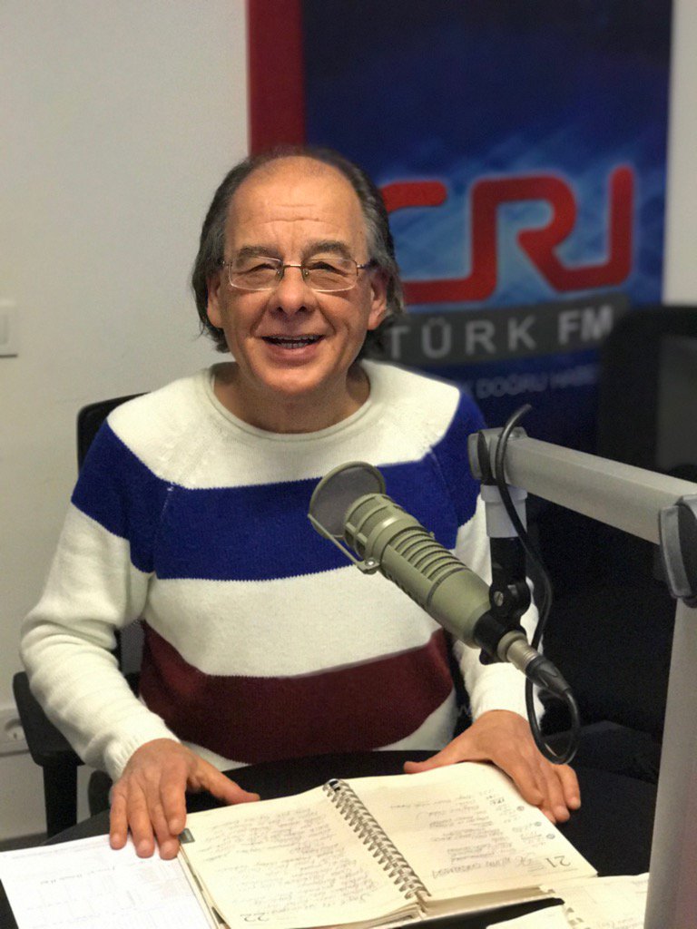 Hayri Hiçler