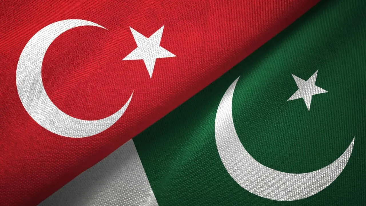 Türkiye ve Pakistan Bayrağı