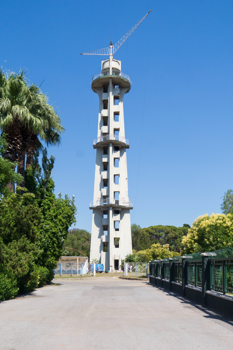 Kültürpark Paraşüt Kulesi
